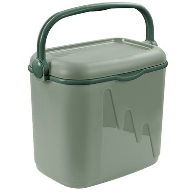 Curver Tourist Passive Cooler Box 262266 - 32L Green Large Eco-Friendly Insulated Ice Box with Handle for Extended Outdoor Adventures